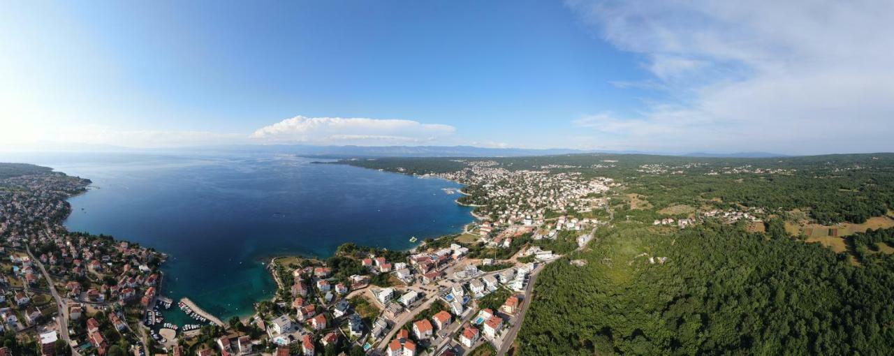 Deluxe Apartments Vila Carissa Малинска Экстерьер фото