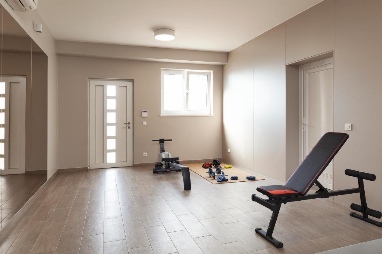 Deluxe Apartments Vila Carissa Малинска Экстерьер фото