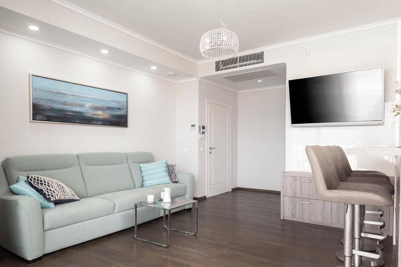 Deluxe Apartments Vila Carissa Малинска Экстерьер фото